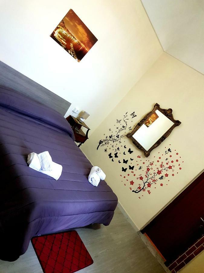 I Tetti Del Centro Storico Apartment Napoli Ngoại thất bức ảnh